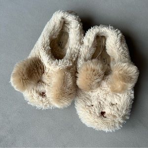 Zara ~ Fluffy Bunny Slippers ~ Kids Size 32/33 (Approx 1-2)